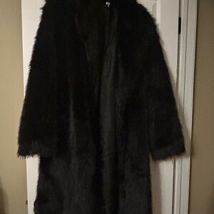 Chic Black Faux Fur Coat